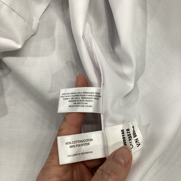 Black Cutter & Buck Long-Sleeve Button-Down Buick-GMC Dress Shirt - XL - Picture 8 of 9